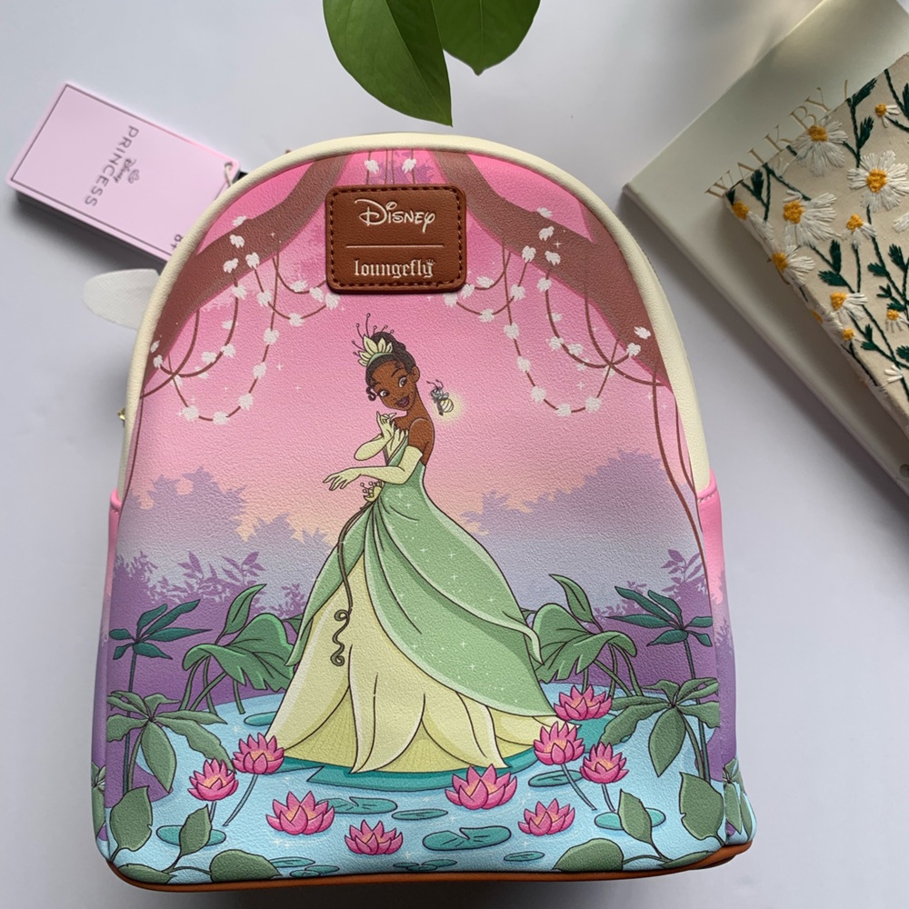 New Loungefly Disney The Princess And The Frog Tiana Bayou Sunset Mini Backpack.